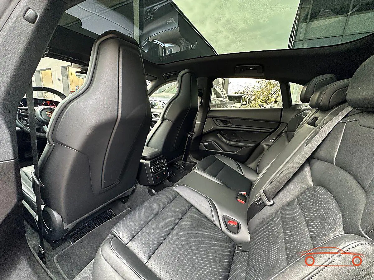 Porsche Taycan 2023 na predaj – fotografia 14