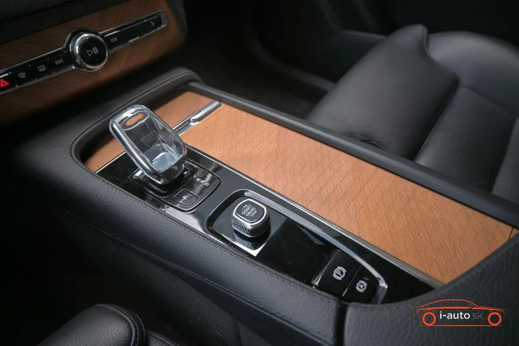 Volvo XC90 2021 na predaj – fotografia 24