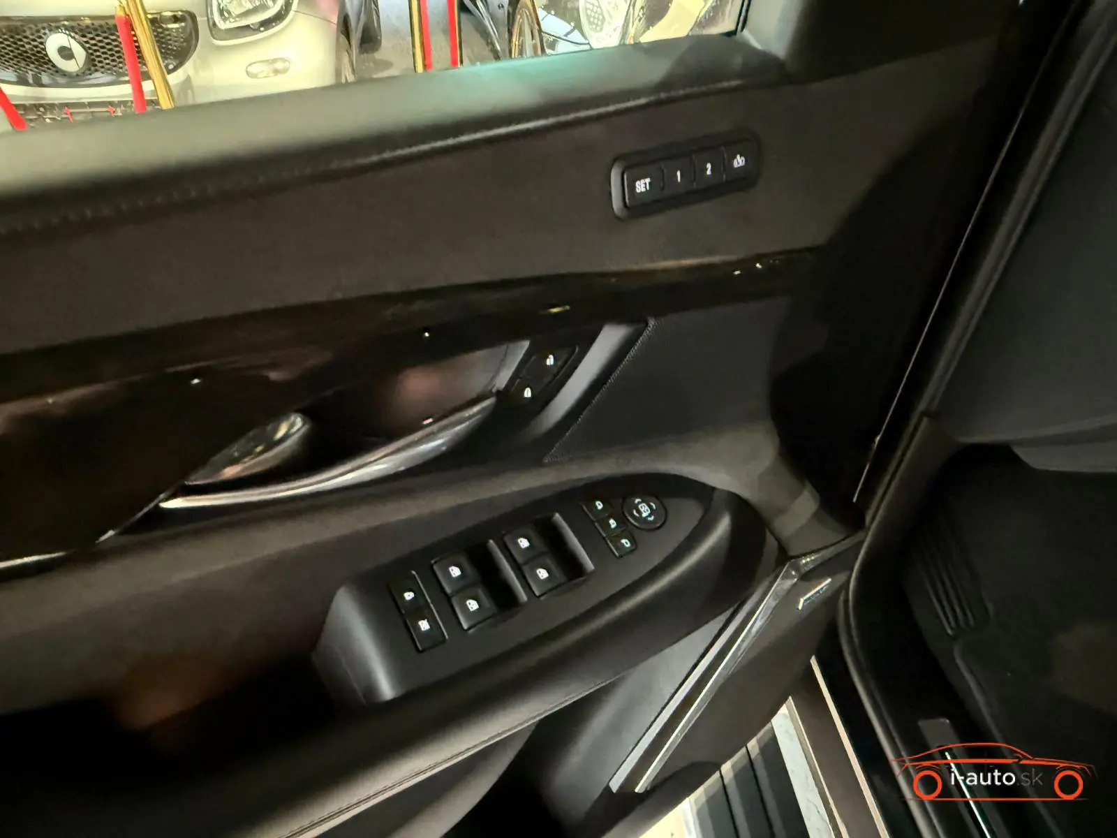 Cadillac Escalade 2018 na predaj – fotografia 37