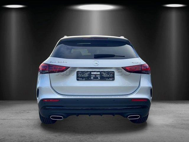 Mercedes-Benz GLA 200 d 4MATIC A/T