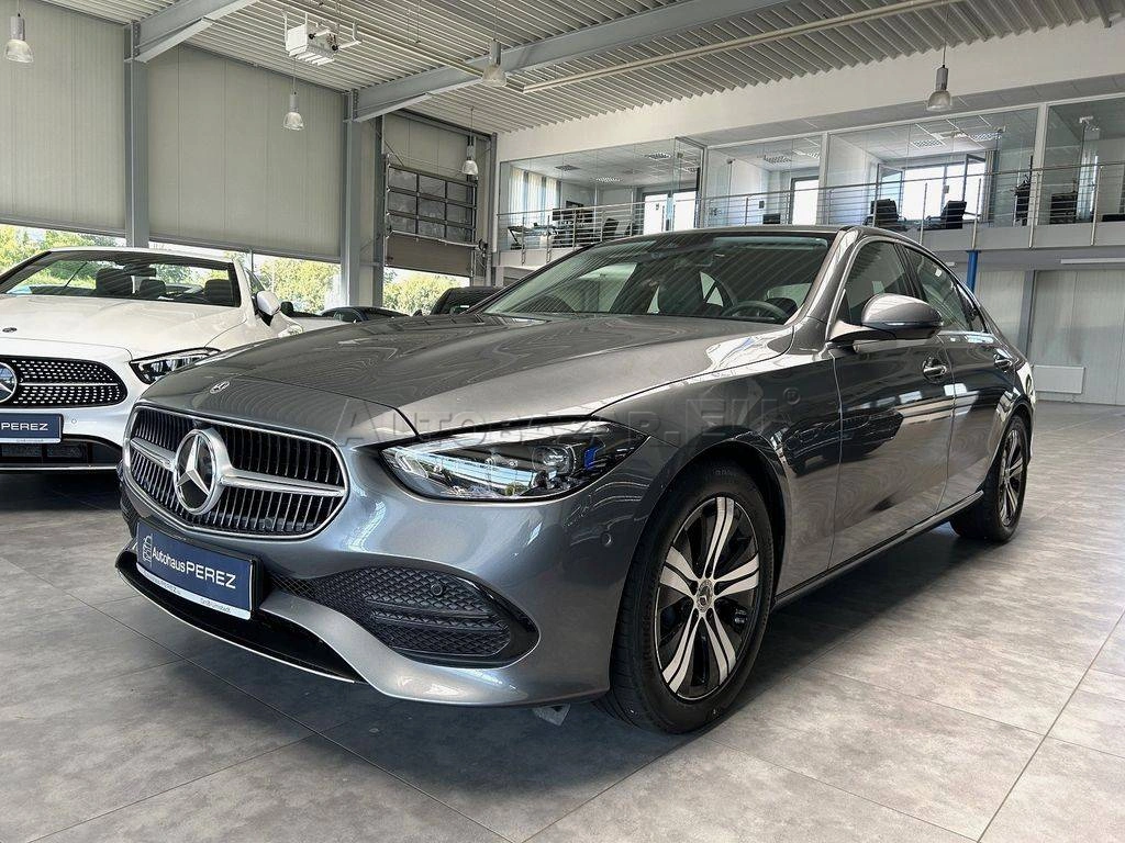 Mercedes-Benz C trieda Sedan 300 A/T