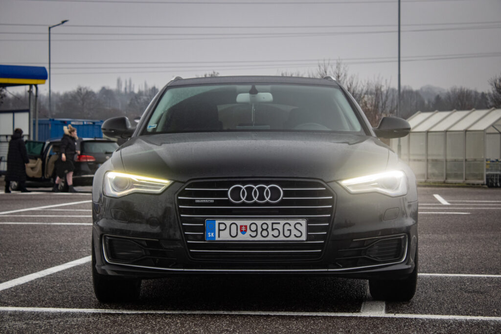 Audi A6 Avant