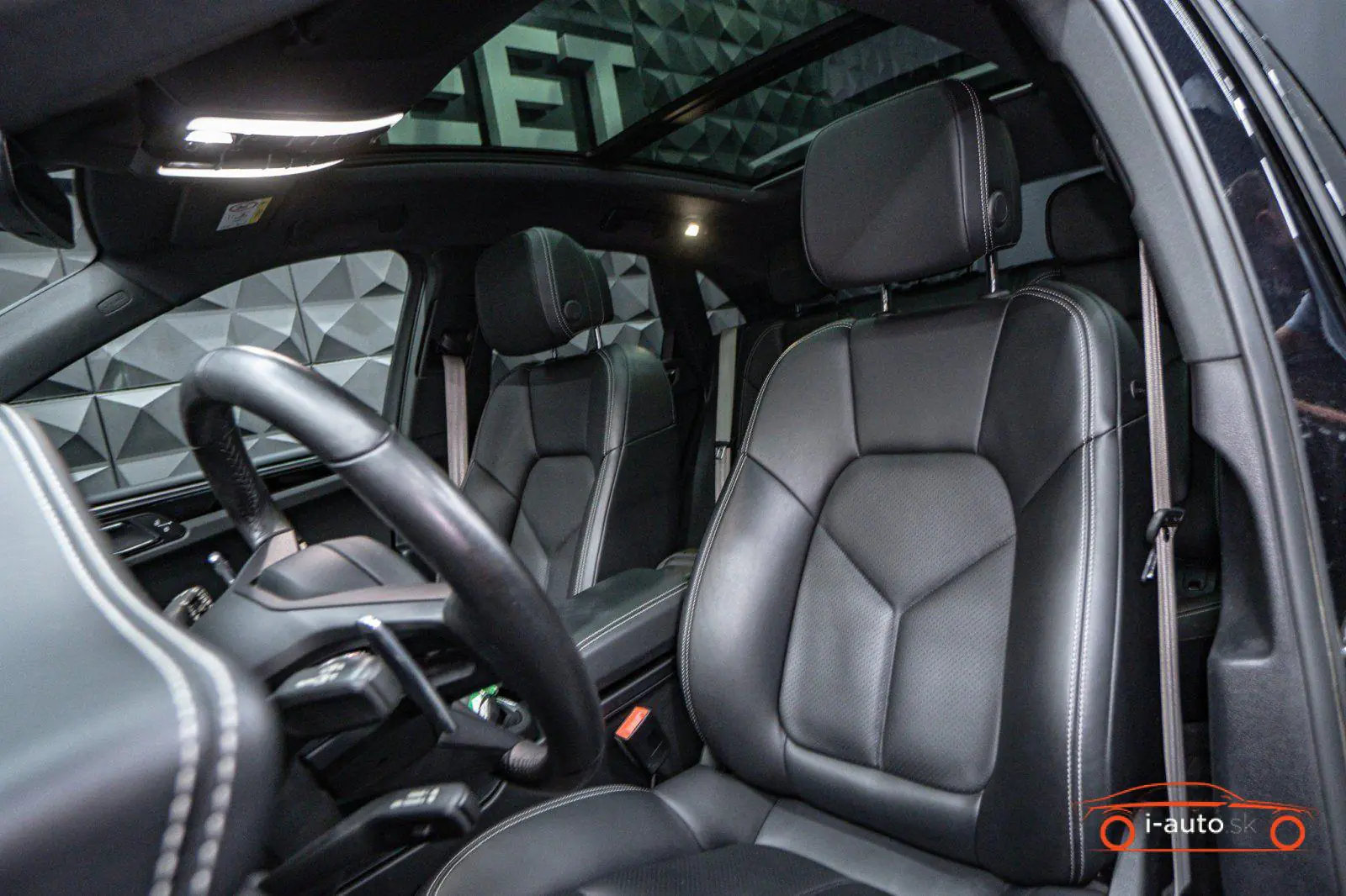 Porsche Macan 2023 na predaj – fotografia 23