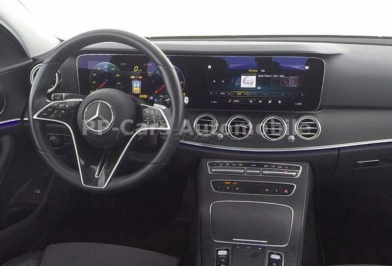 Mercedes-Benz E trieda Sedan 220 d mHEV A/T