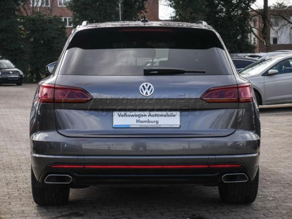 Volkswagen Touareg 4.0 V8 TDI 4Motion A/T