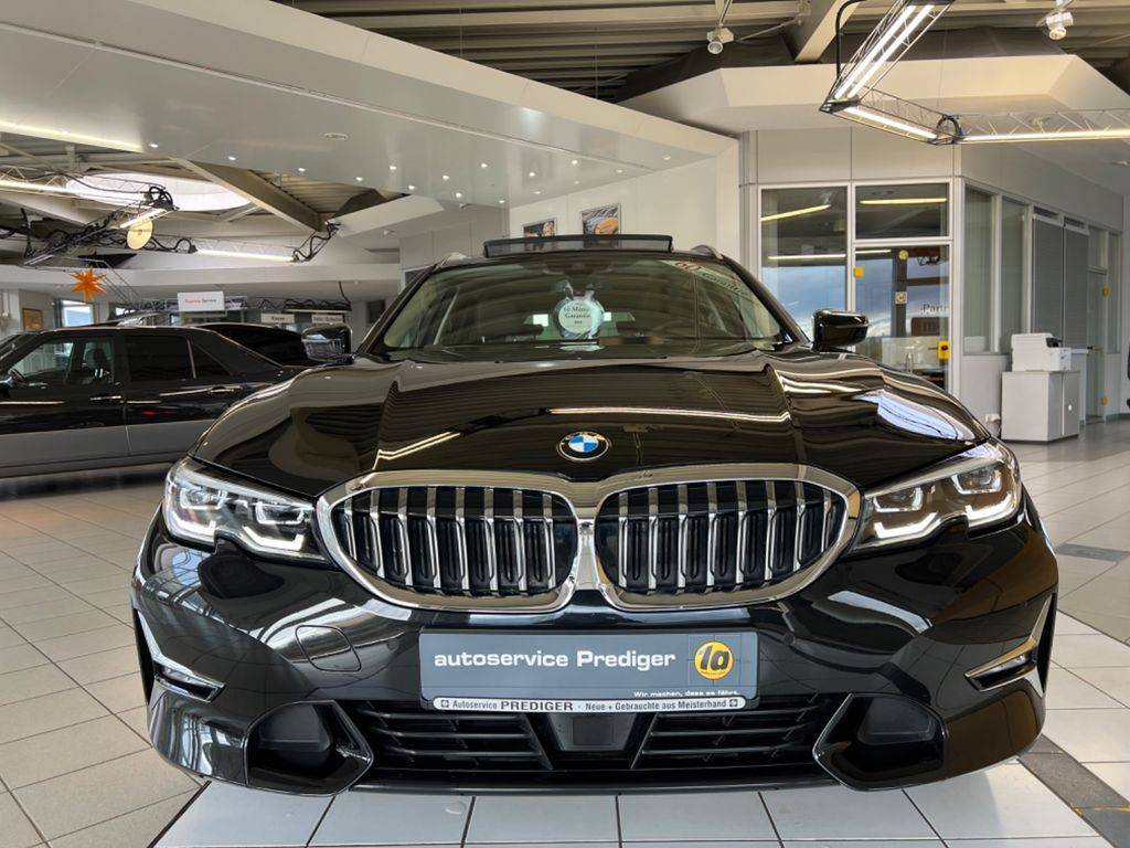 BMW Rad 3 Touring 320d mHEV  xDrive A/T
