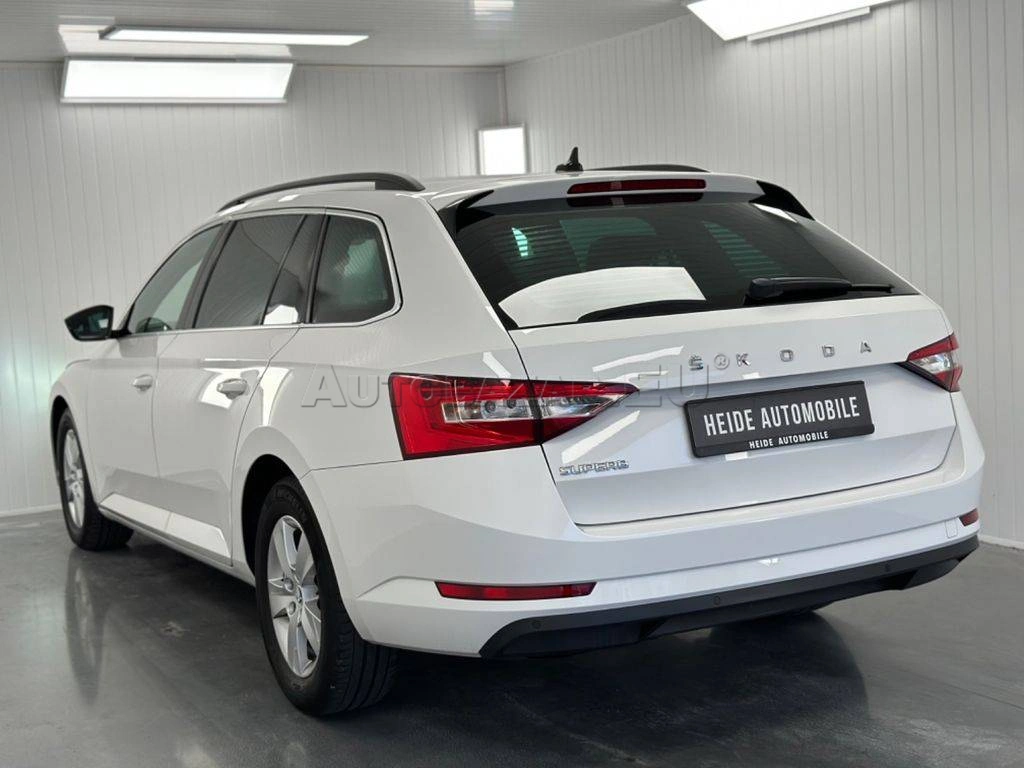 Škoda Superb Combi 2.0 TDI SCR Ambition DSG