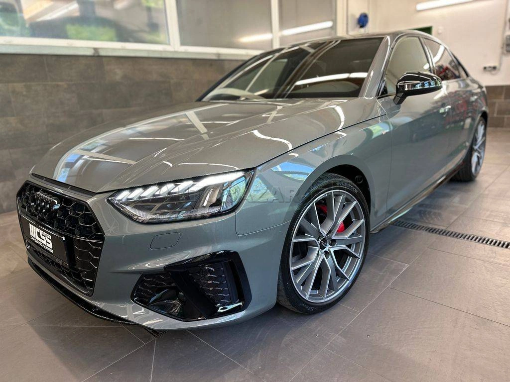 Audi A4 40 2.0 TFSI mHEV S line S tronic