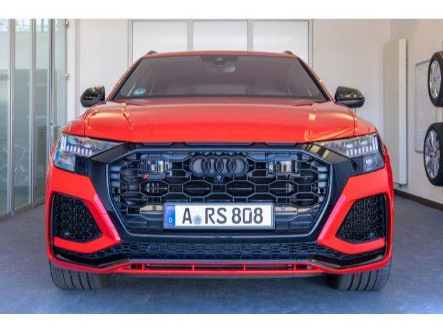 Audi RSQ8 TFSI mHEV quattro tiptronic
