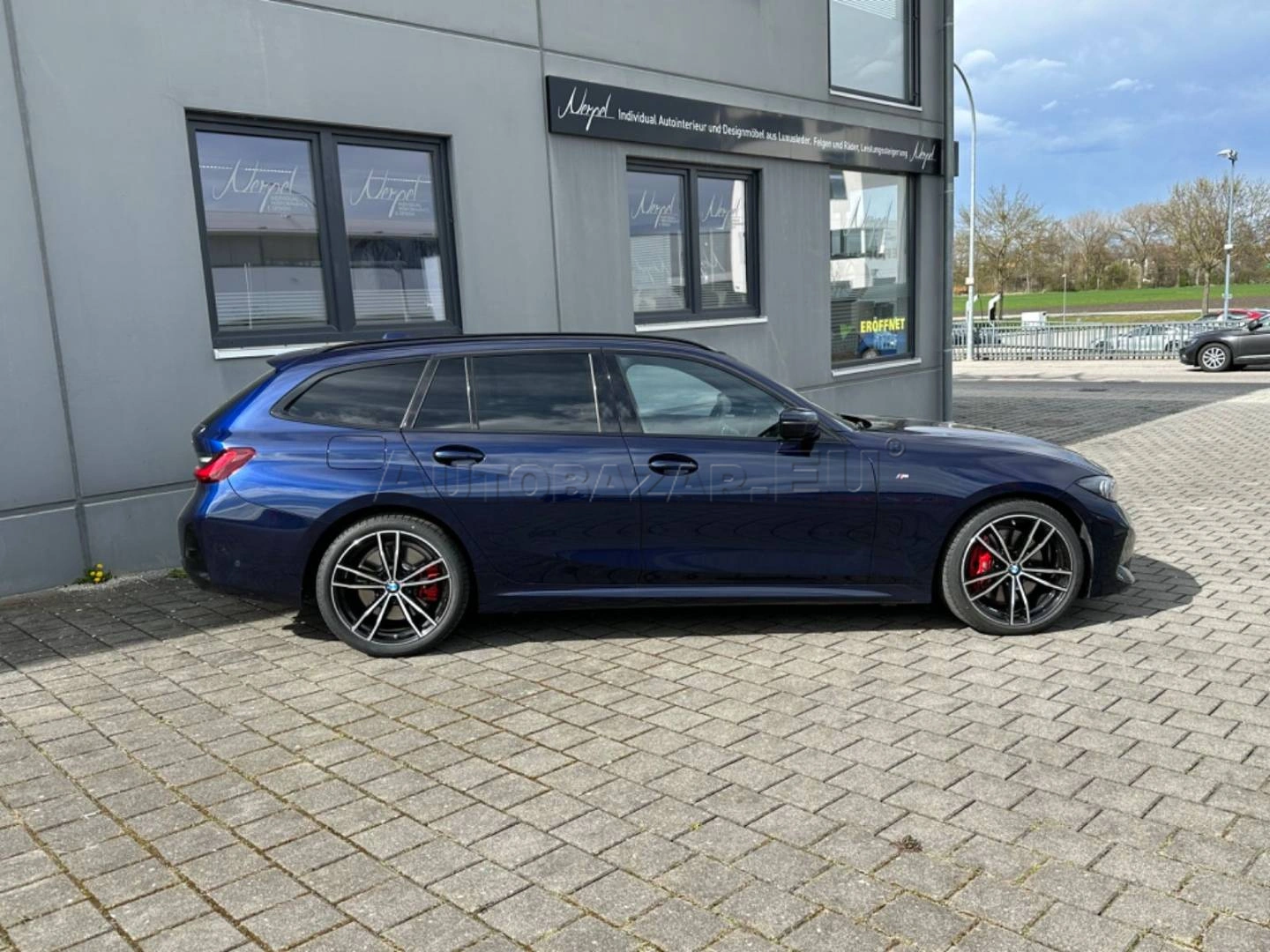 BMW Rad 3 Touring 330d mHEV  xDrive A/T