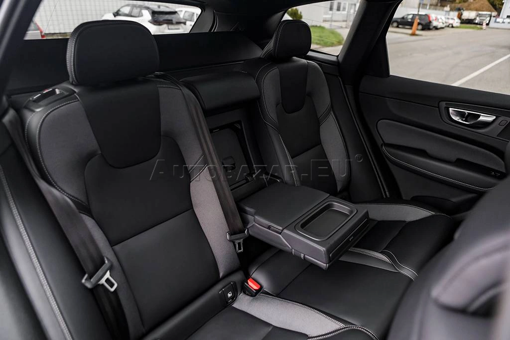 Volvo XC60 2021 na predaj – fotografia 24