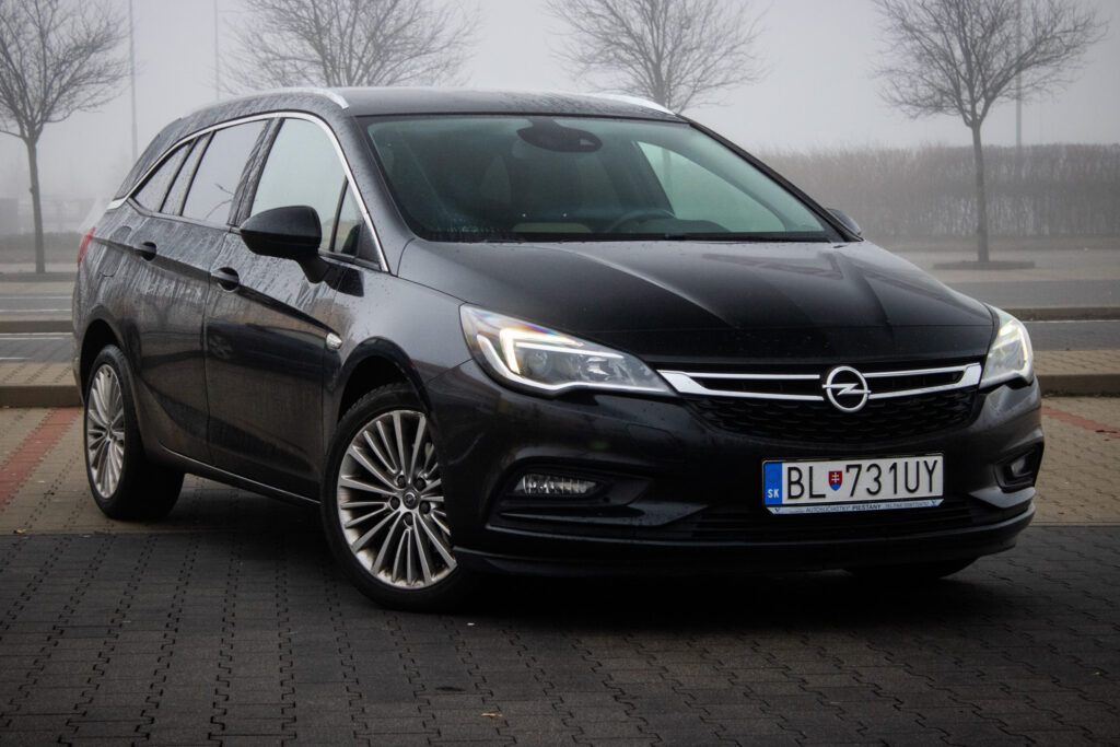 Opel Astra ST