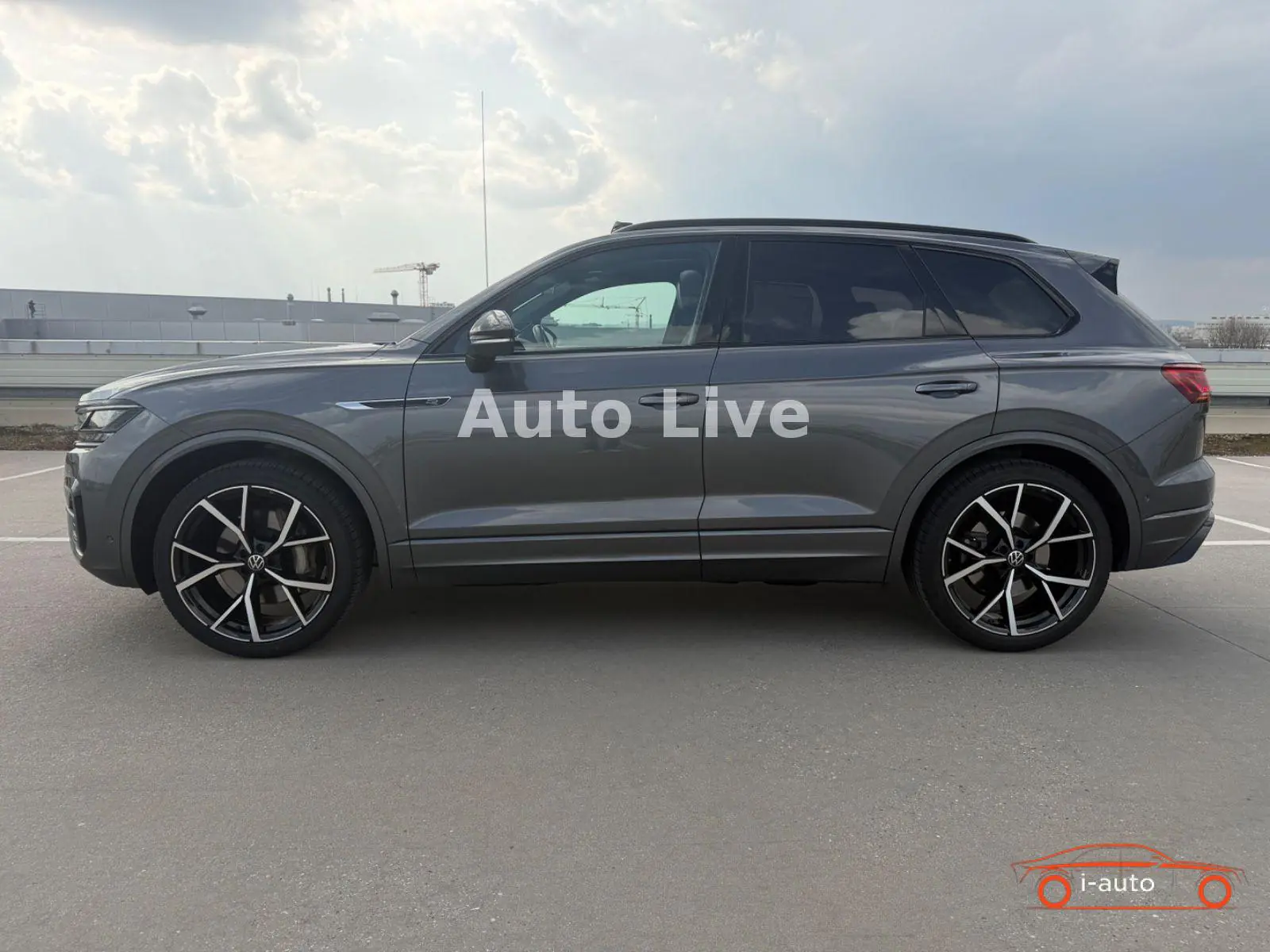 Volkswagen Touareg 2021 na predaj – fotografia 2