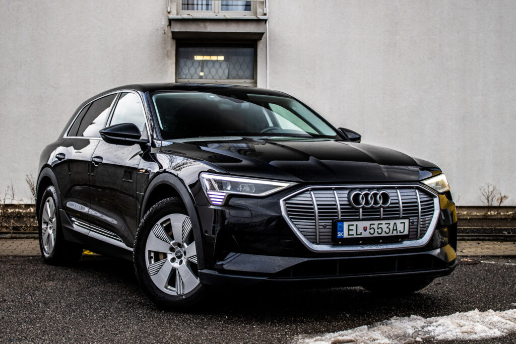 Audi e-tron