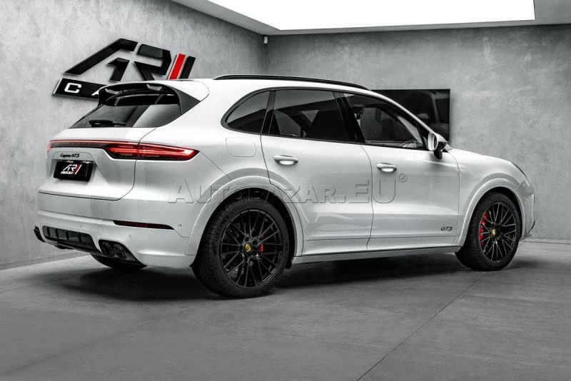 Porsche Cayenne 4.0 GTS Sport Chrono PDLS+ Pan