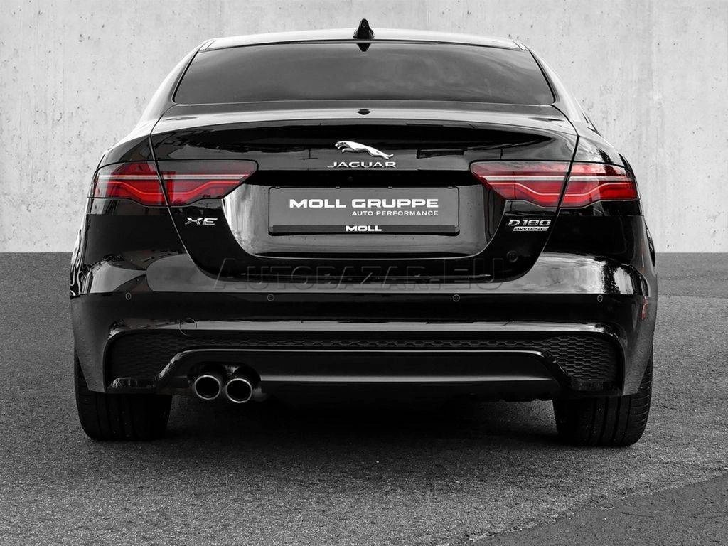 Jaguar XE 2.0D I4 R-Dyn SE AWD AT