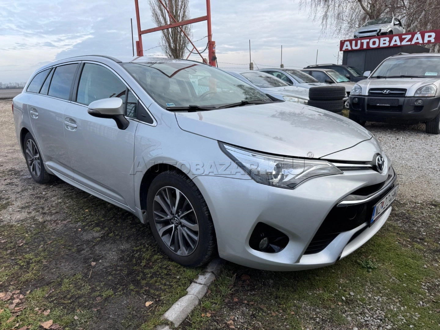 Toyota Avensis Combi 2.0 D-4D S&S Active