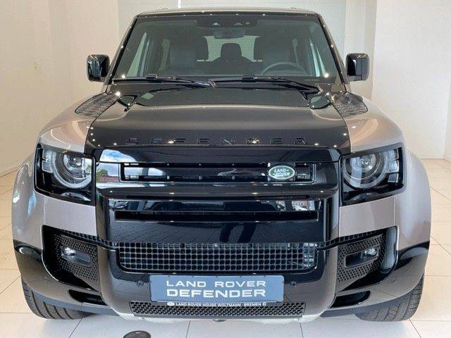 Land Rover Defender 90 D300 X Black Pack