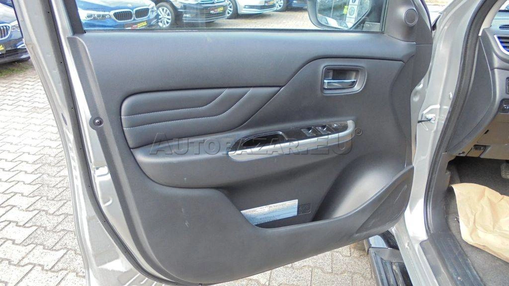 Mitsubishi L 200 L200 DOKA 2.5D A/T