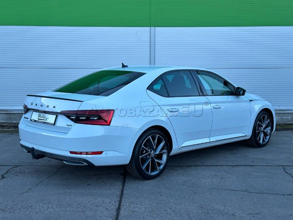 Škoda Superb 2.0 TDI SCR Sportline 4x4 DSG