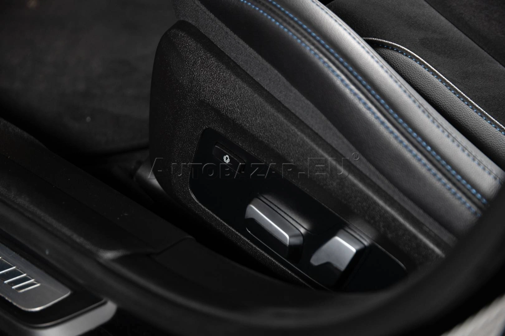 BMW Rad 3 2023 na predaj – fotografia 11