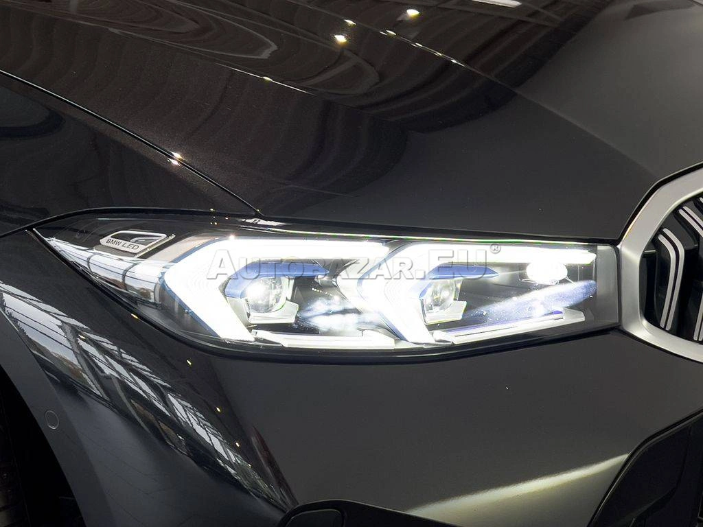 BMW Rad 3 Touring 320d mHEV  xDrive A/T