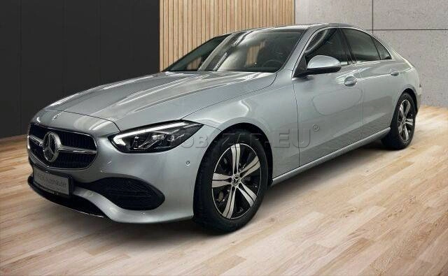 Mercedes-Benz C trieda Sedan 220 d mHEV A/T