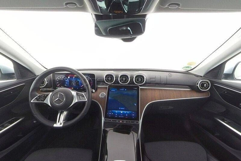Mercedes-Benz C trieda Sedan 300 d mHEV A/T