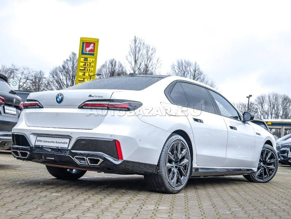 BMW Rad 7 M760e xDrive A/T