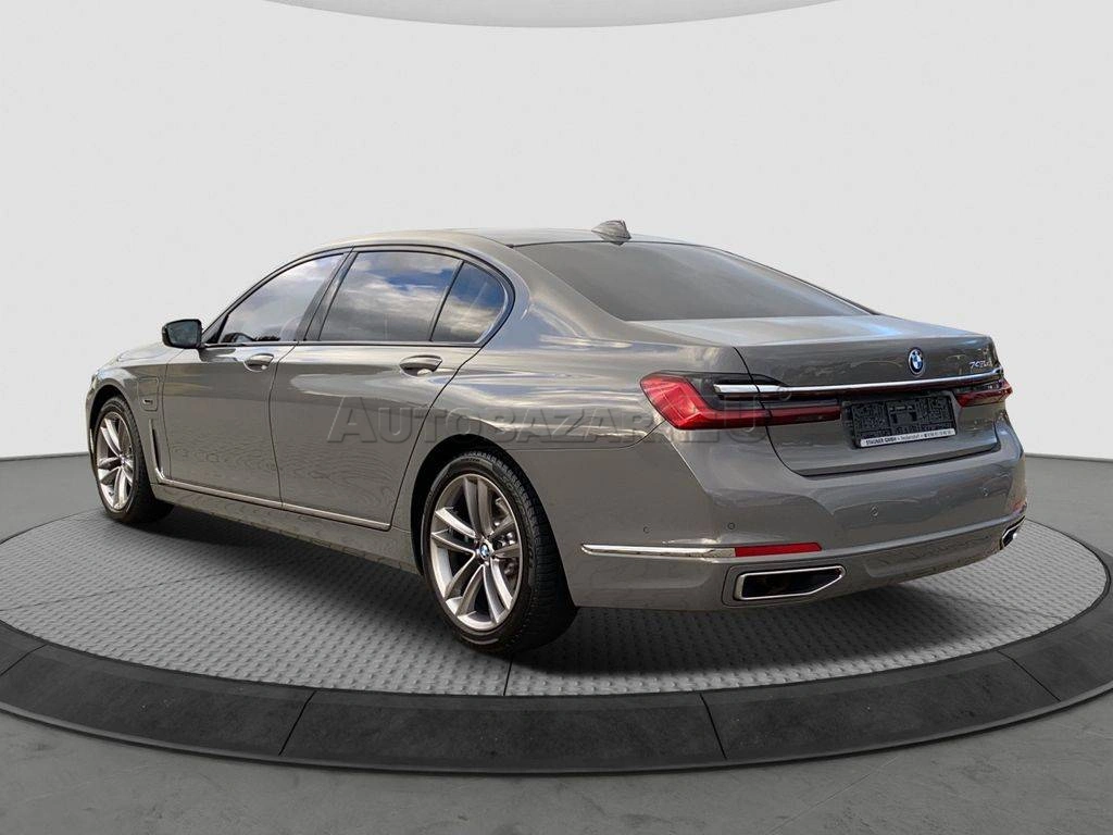 BMW Rad 7 745 Le Hybrid A/T
