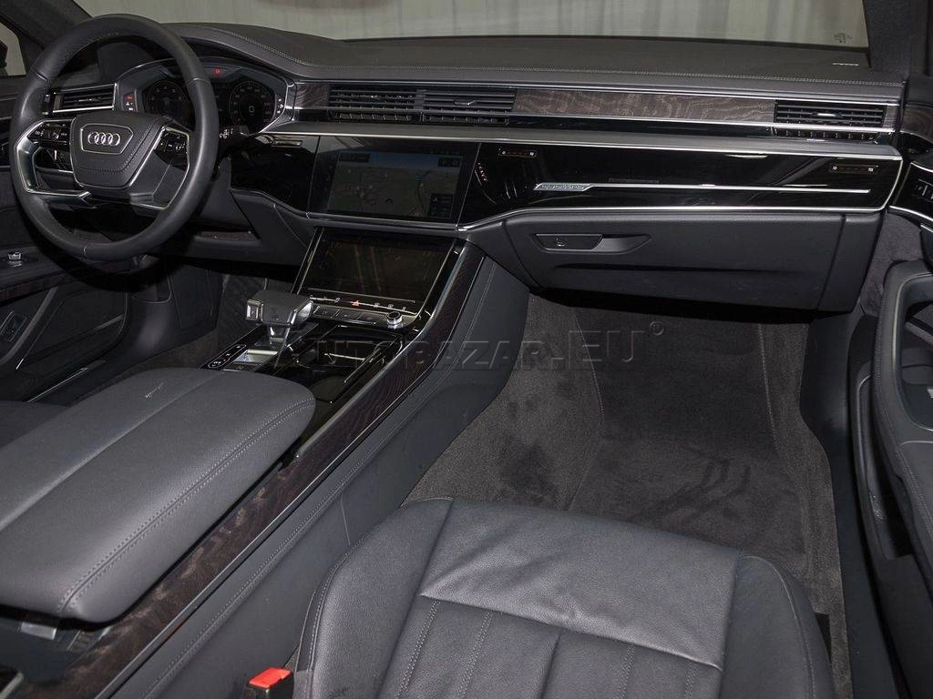 Audi A8 55 3.0 TFSI mHEV V6 quattro tiptronic