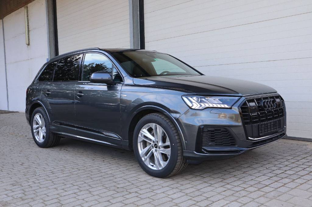 Audi Q7 55 3.0 TFSI mHEV S line quattro tiptronic