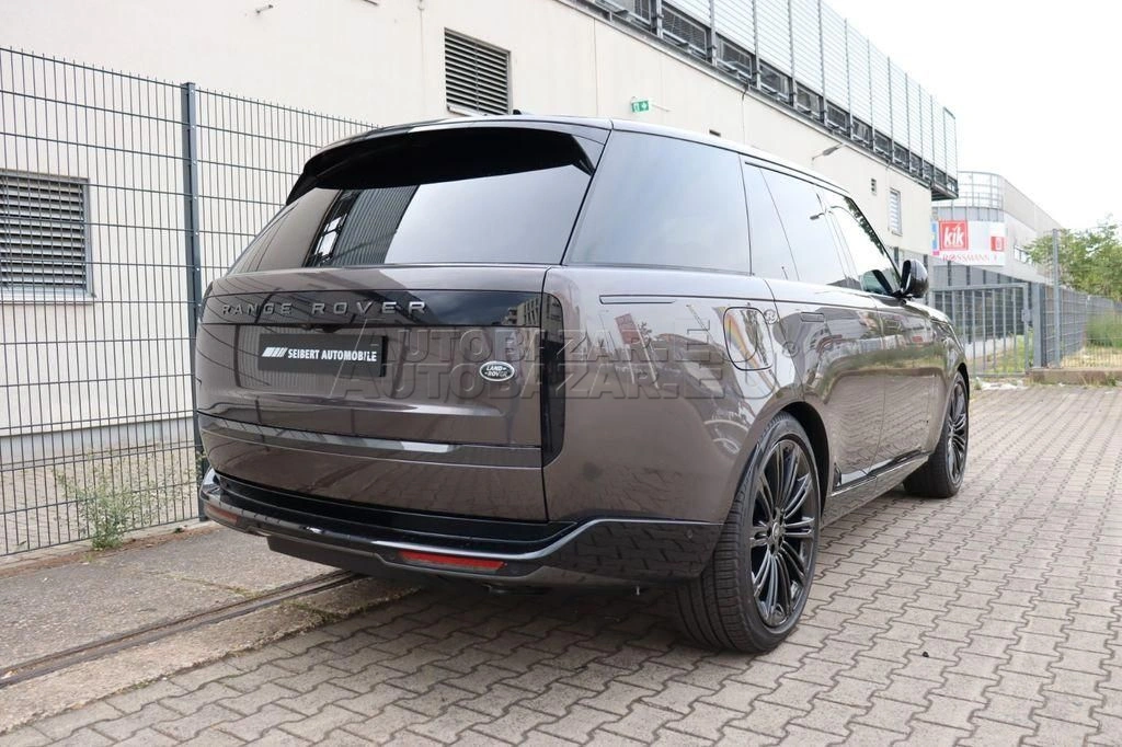 Land Rover Range Rover 4.4i V8 P530 Autobiography AWD A/T