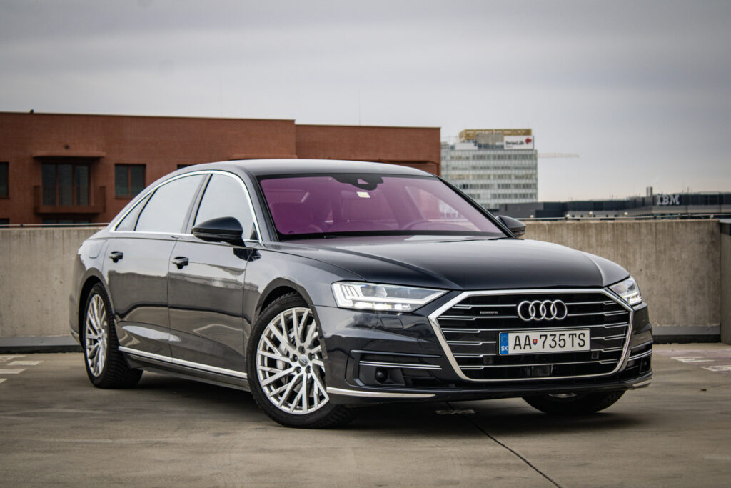 Audi A8