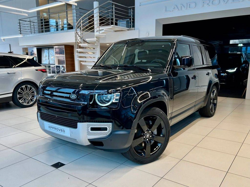Land Rover Defender 130 3.0D I6 D300 MHEV SE A/T AWD