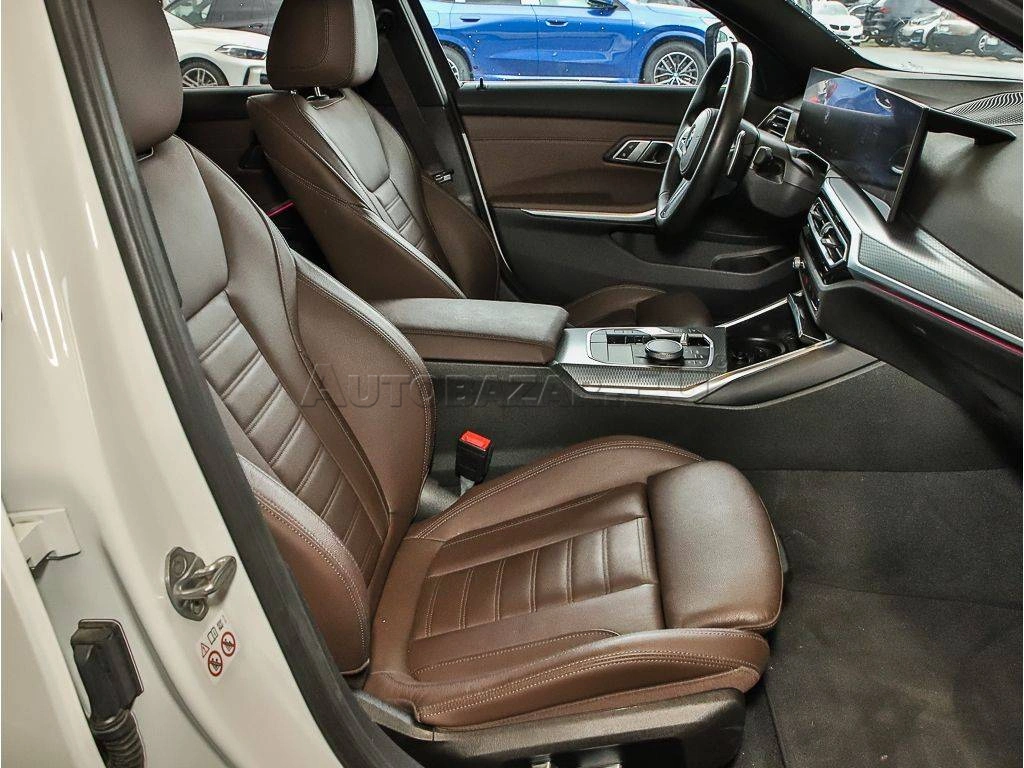 BMW Rad 3 330i xDtrive A/T