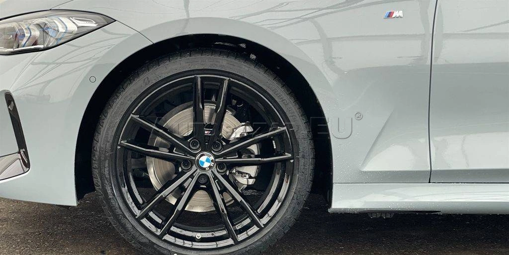 BMW Rad 3 Touring 320d mHEV  A/T