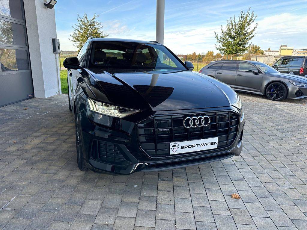 Audi Q8 50 3.0 TDI mHEV quattro tiptronic
