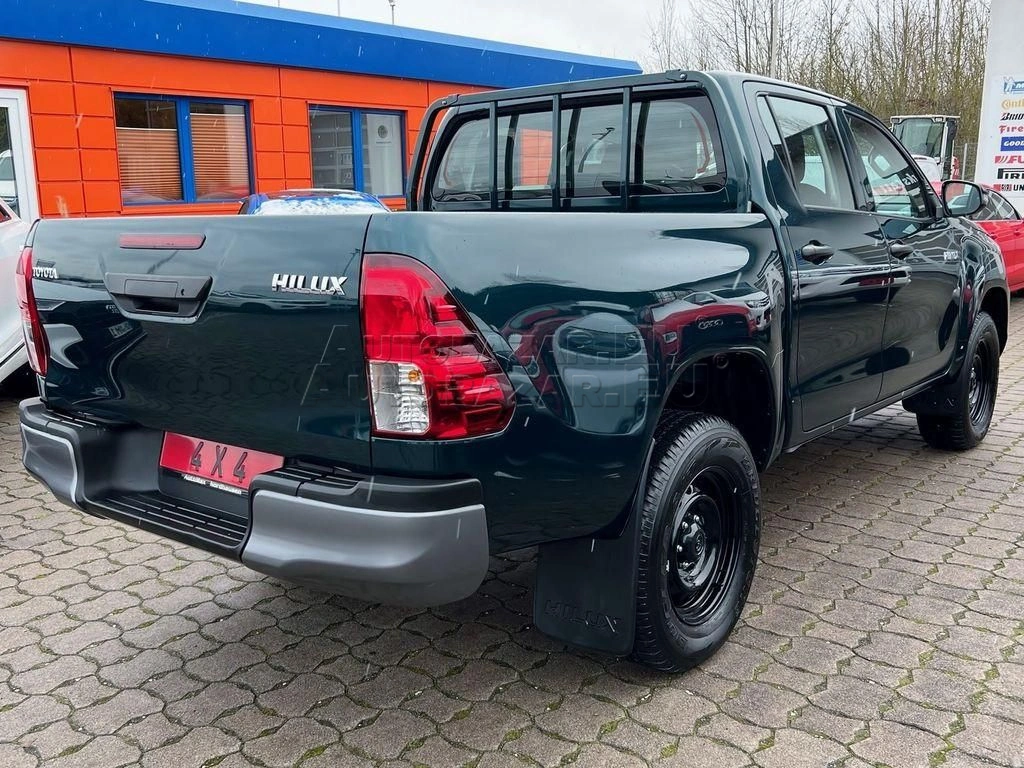 Toyota Hilux DC 2.4 I D-4D