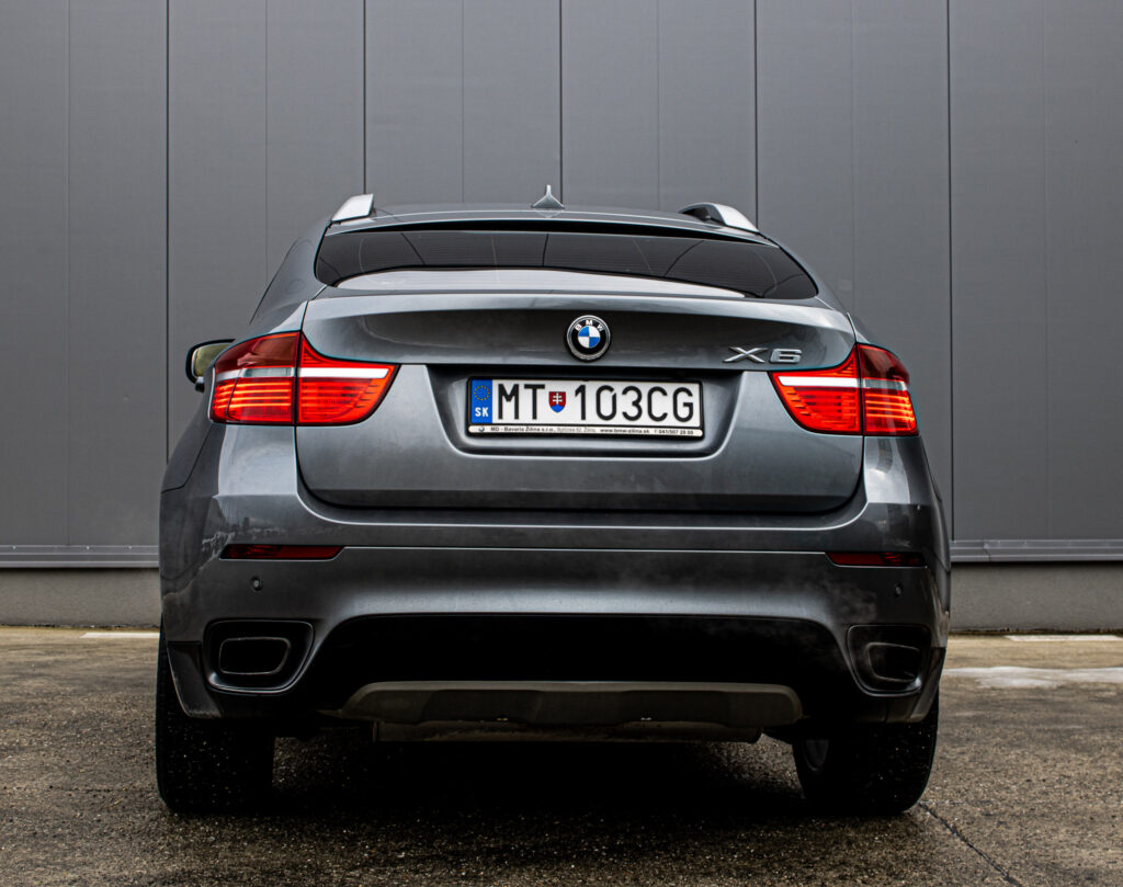 BMW X6