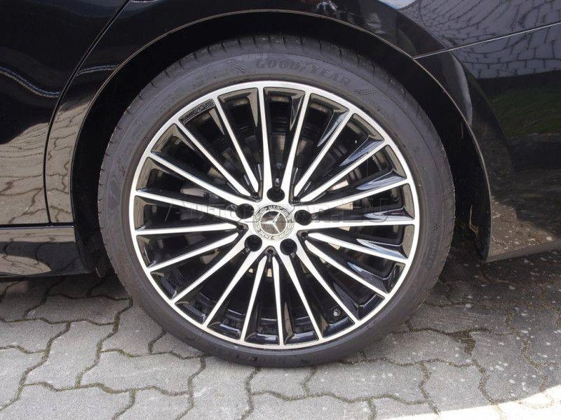 Mercedes-Benz C trieda Kombi 300 d mHEV A/T