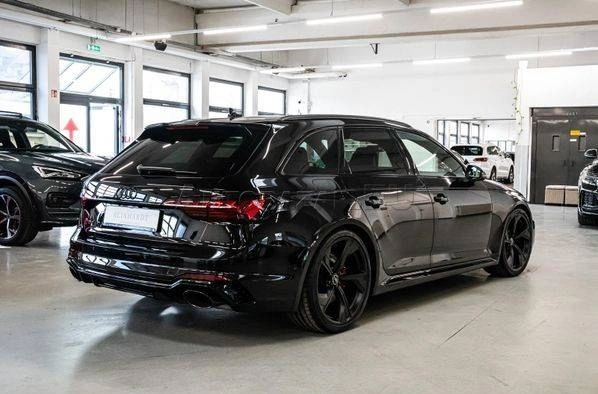 Audi RS4 Avant