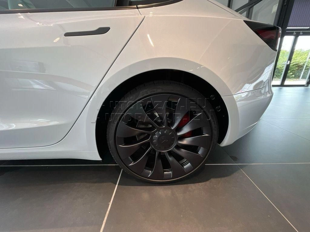 Tesla Model 3 Performance 82kWh AWD
