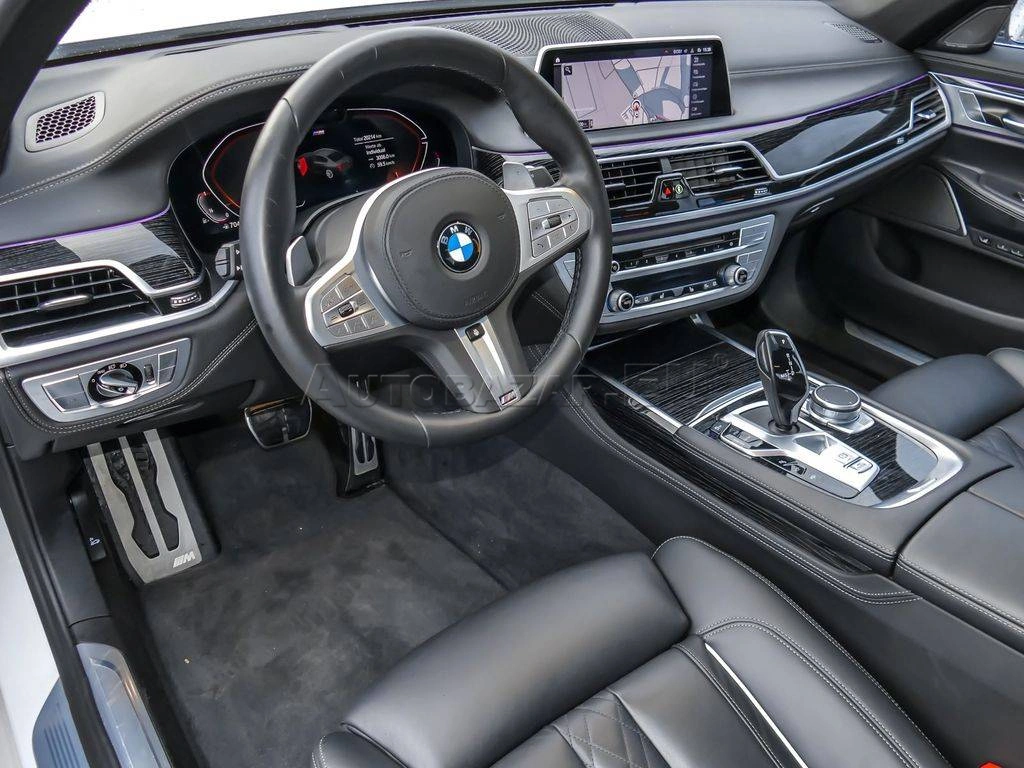 BMW Rad 7 750i xDrive A/T