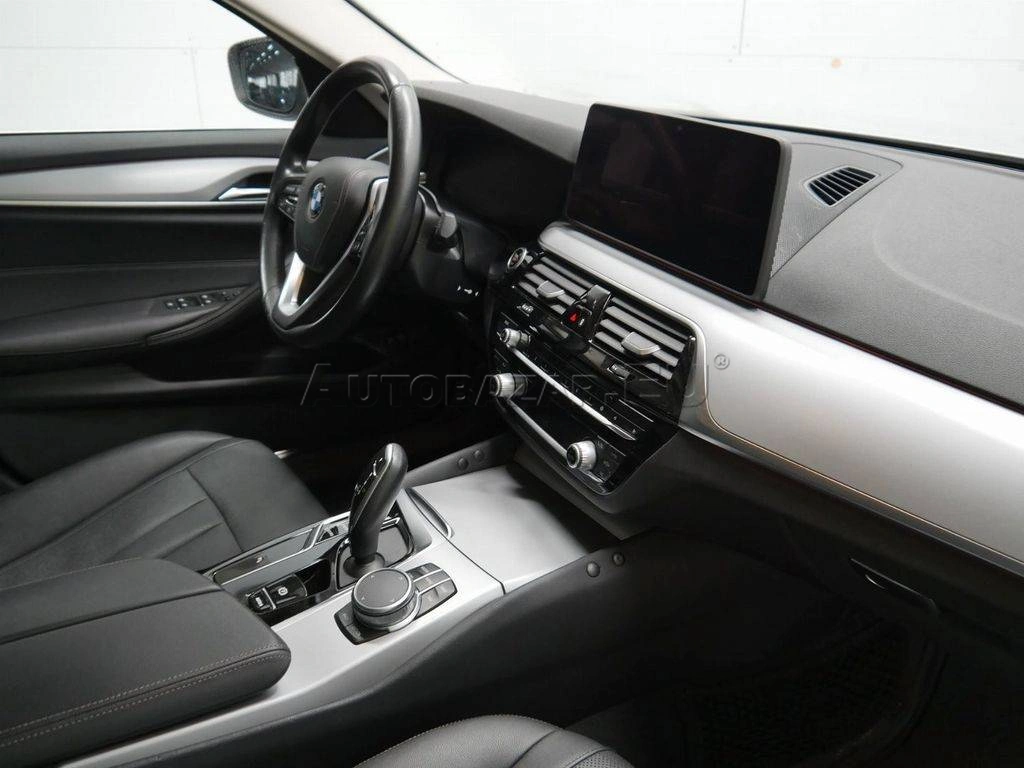 BMW Rad 5 Touring 530d mHEV A/T