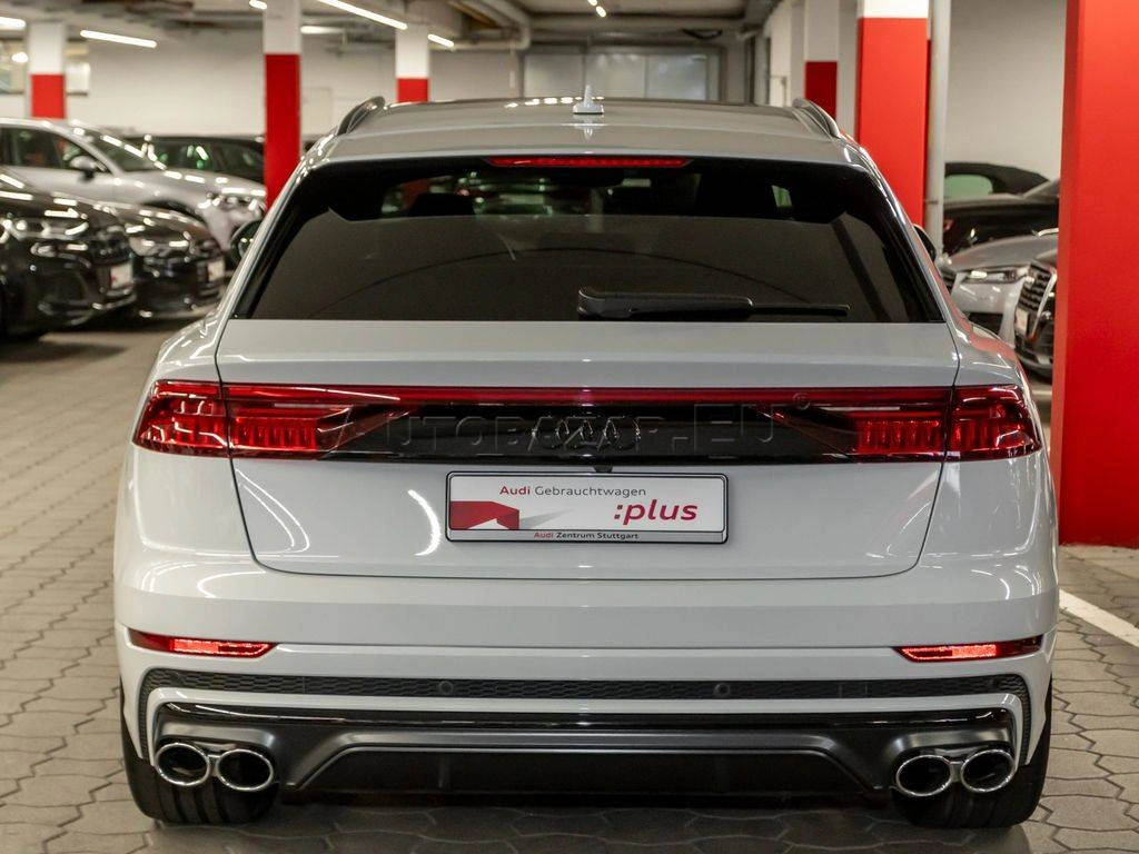 Audi Q8 SQ8 TFSI mHEV quattro tiptronic