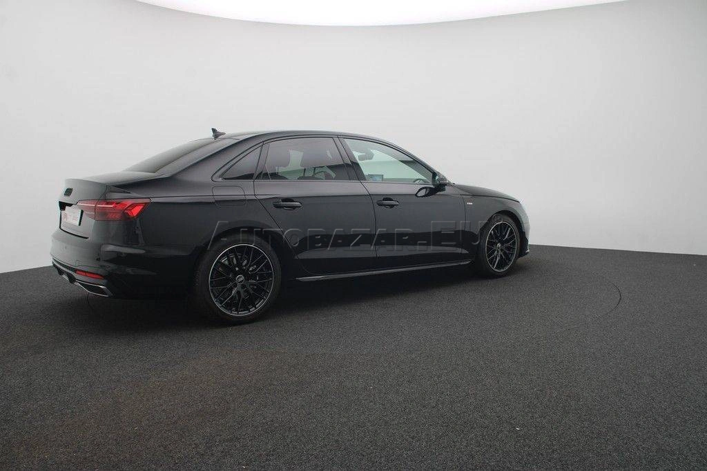 Audi A4 35 2.0 TFSI mHEV S line S tronic