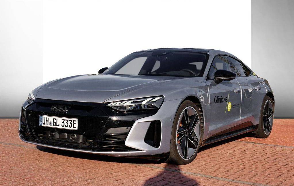 Audi E-tron GT quattro