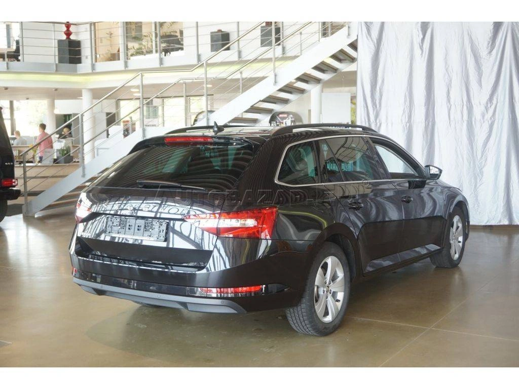 Škoda Superb Combi 2.0 TDI SCR Ambition DSG
