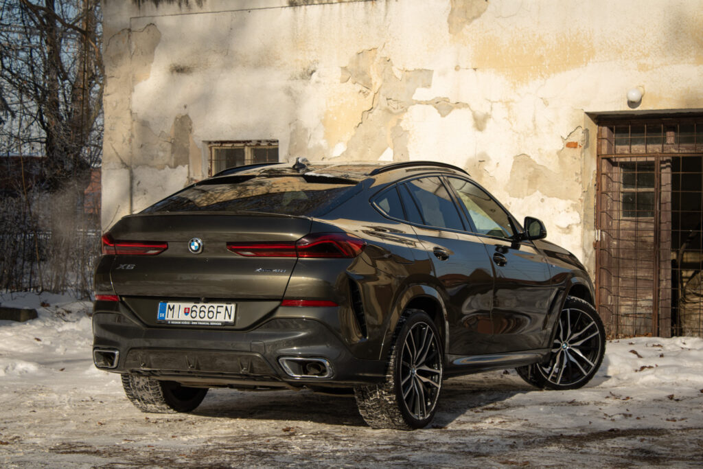 BMW X6